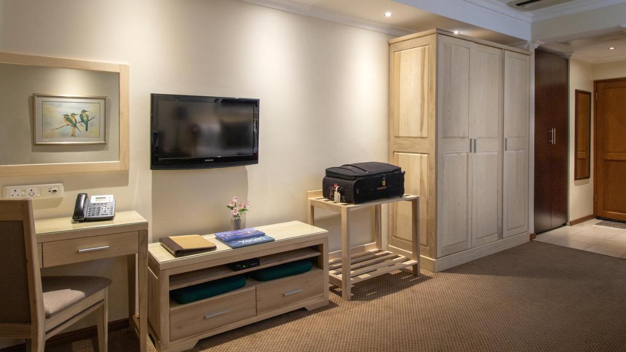Glen Avon Lodge Boutique Hotel ケープタウン エクステリア 写真